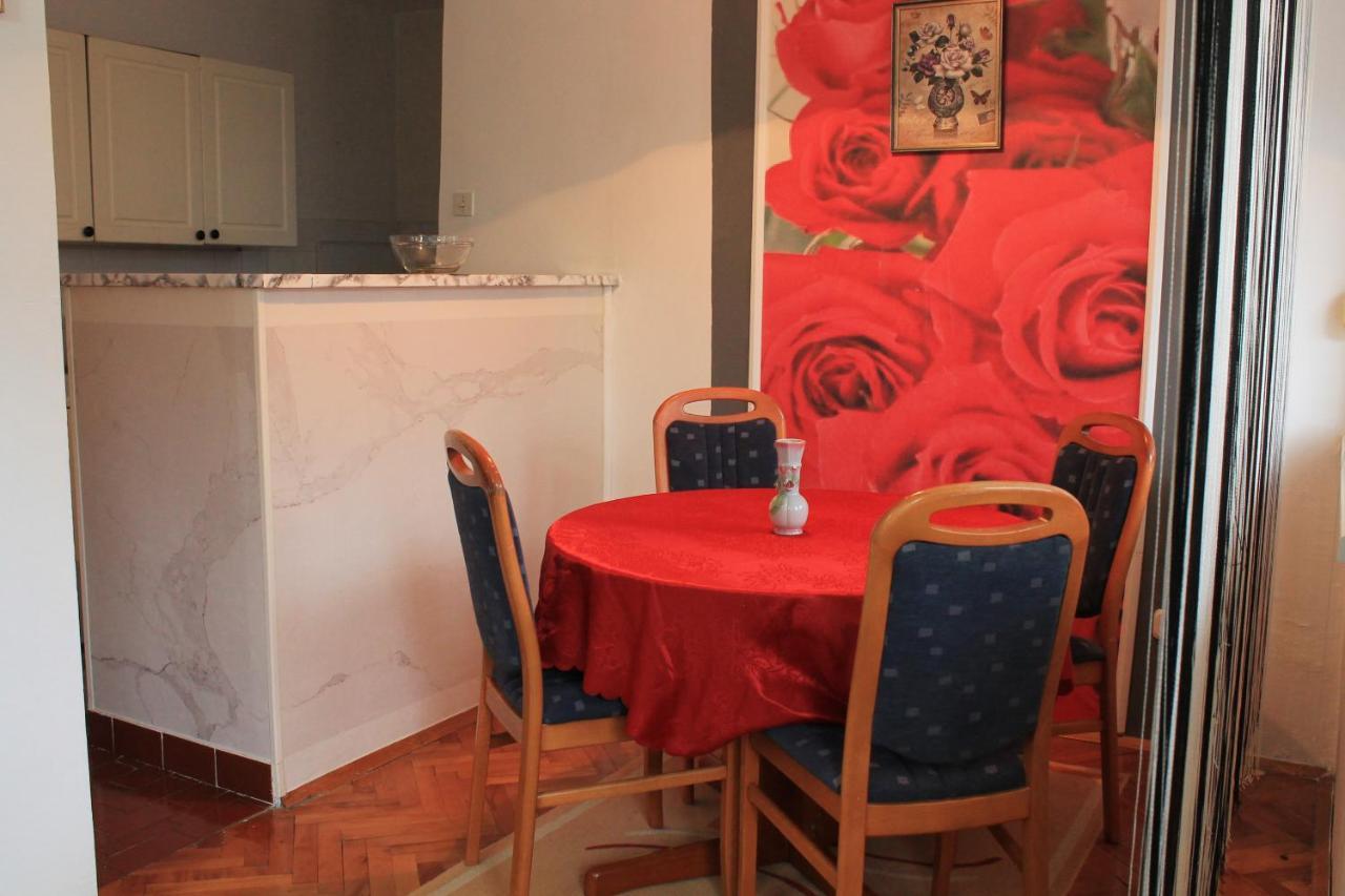 Appartement Apartman Anida à Mostar Extérieur photo